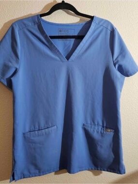 FIGS Women's V-Neck Scrub Top in Sky Blue